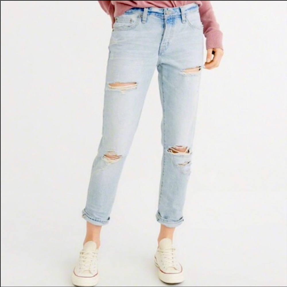 Abercrombie Ames Slim Boyfriend Distressed Jeans Size 27